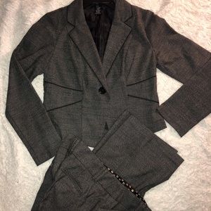Ladies Pants Suit With Wide Leg
